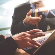 Фундаментальный анализ предполагает